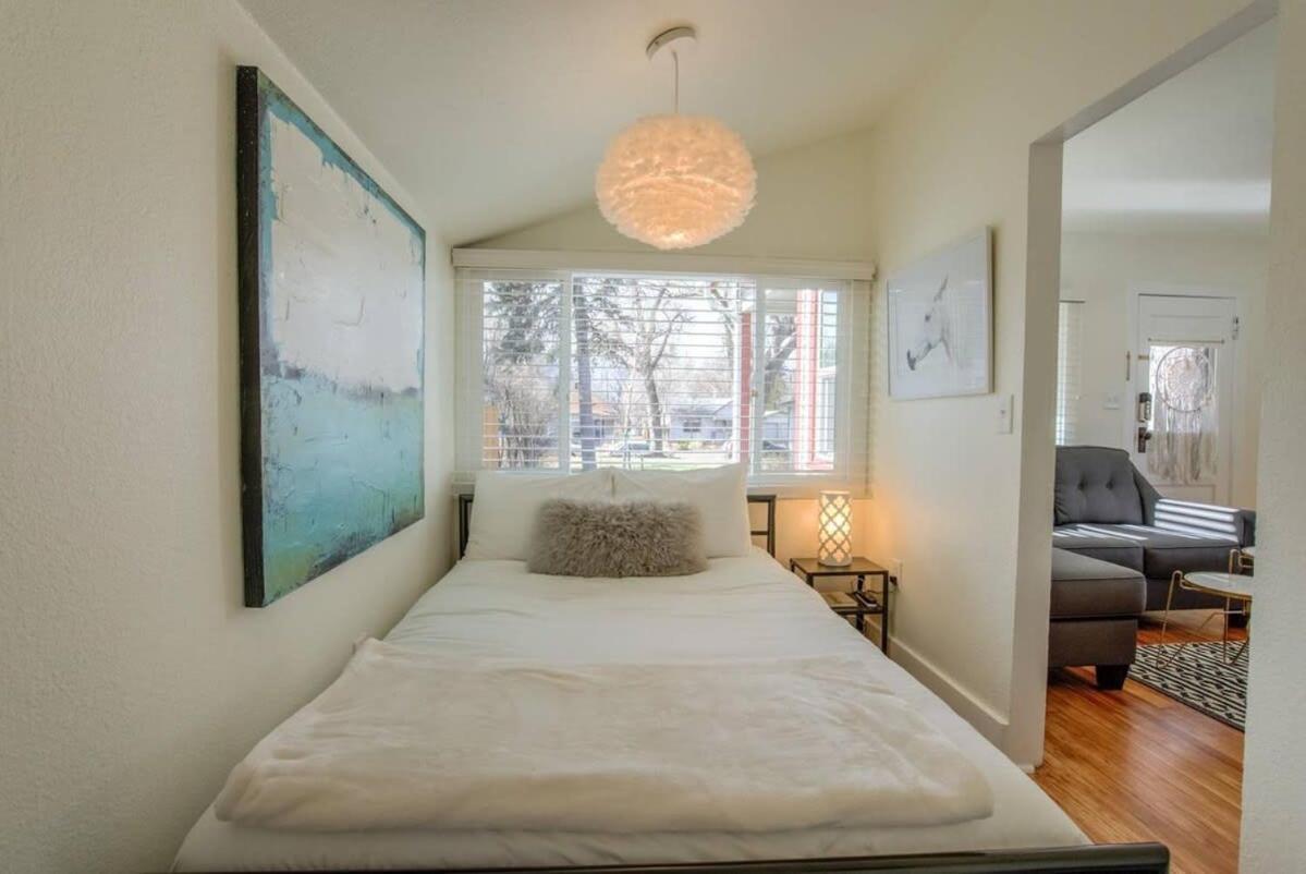 Vintage Tiny House Cute 1Bdrm Big Appeal Villa Colorado Springs Dış mekan fotoğraf